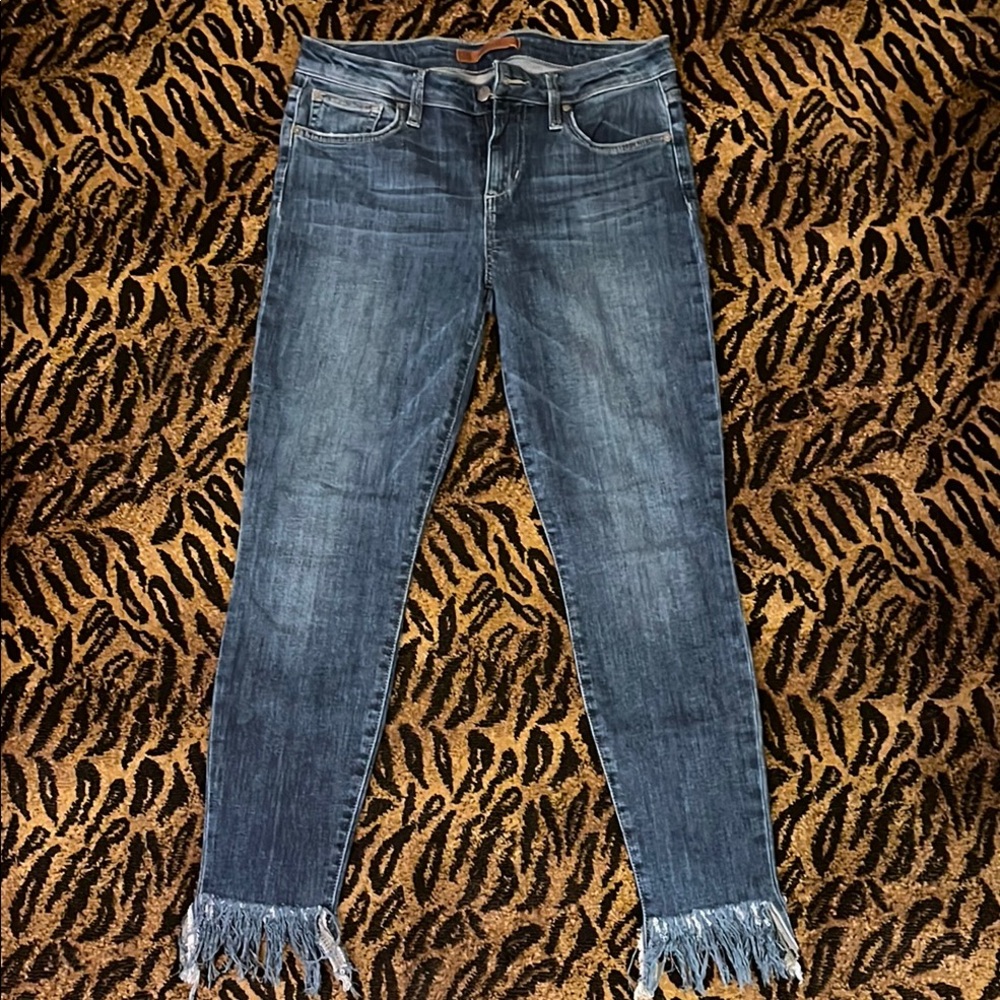 Women's Blue Frayed Hem Jeans